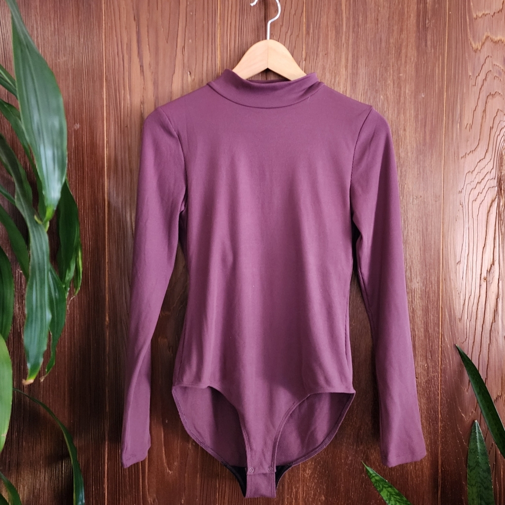 Girlfriend Collective Plum Purple Ribbed Longsleeve Mockneck Turtleneck Bodysuit